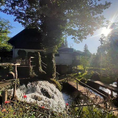 Guesthouse Pod Rastockim Krovom Slunj Exteriör bild