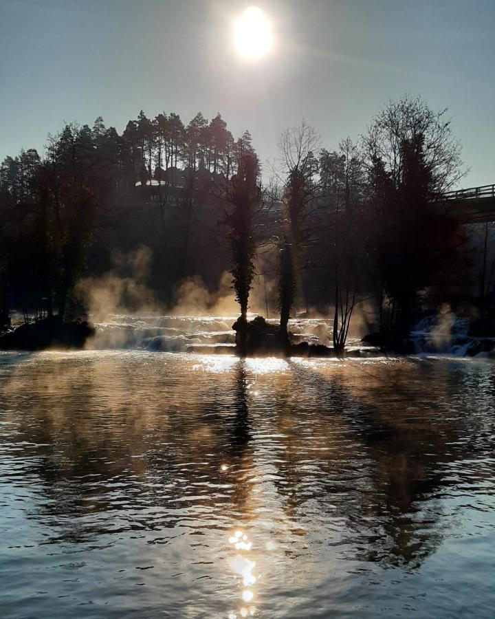 Guesthouse Pod Rastockim Krovom Slunj Exteriör bild