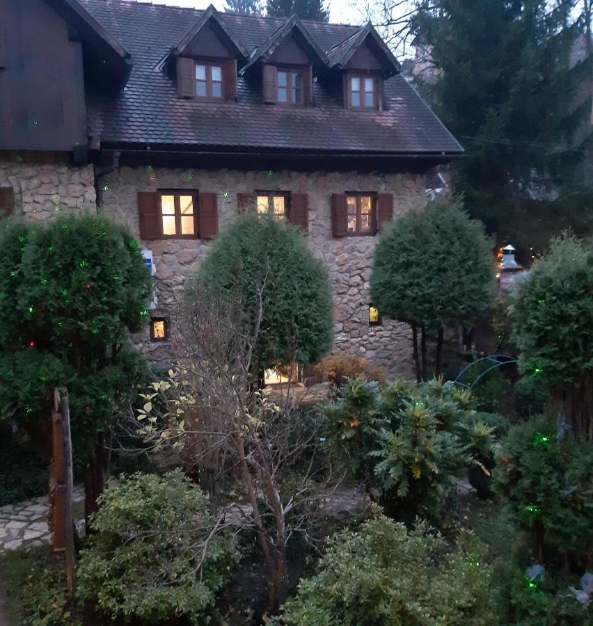 Guesthouse Pod Rastockim Krovom Slunj Exteriör bild